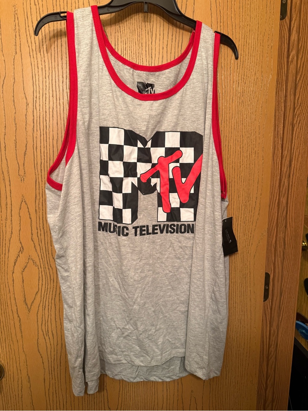 NWT MTV men’s/women’s 3XL gray tank top with black & white checkered pattern